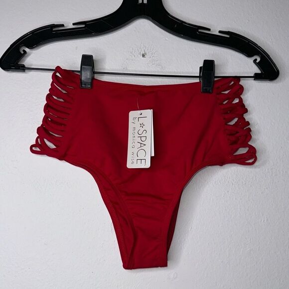 L Space Tigress Bikini Bottom in LSR Size Medium - Picture 4 of 8